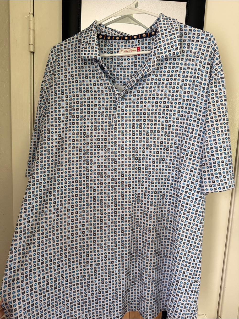 Hogan Men's Blue and White Geometric Polo